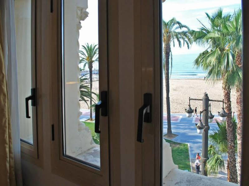 Hotel Celimar Sitges Exterior foto